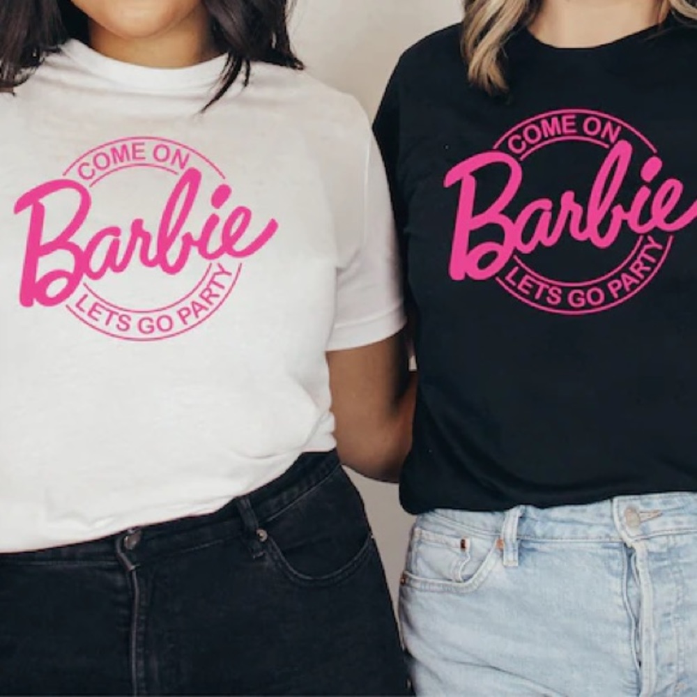 Barbiecore Graphic T-shirt